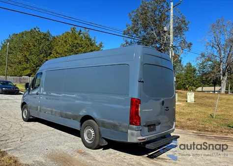 2019 Mercedes-Benz Sprinter 2500/3500 z USA, uszkodzony, nr VIN WD4PF1CD8KP143442